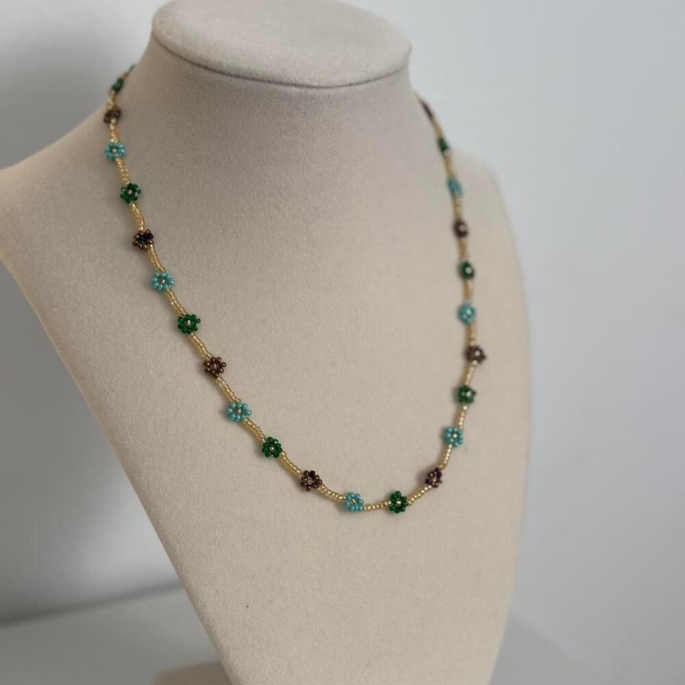 Gold Green Floral Beaded Necklace Handmade Elegant Jewelry Unique Gift - Picture 3 of 4